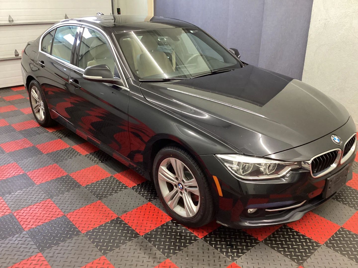 bmw 3 series 2018 WBA8D9C52JA608193 image bmw 3 series 2018 WBA8D9C52JA608193 image